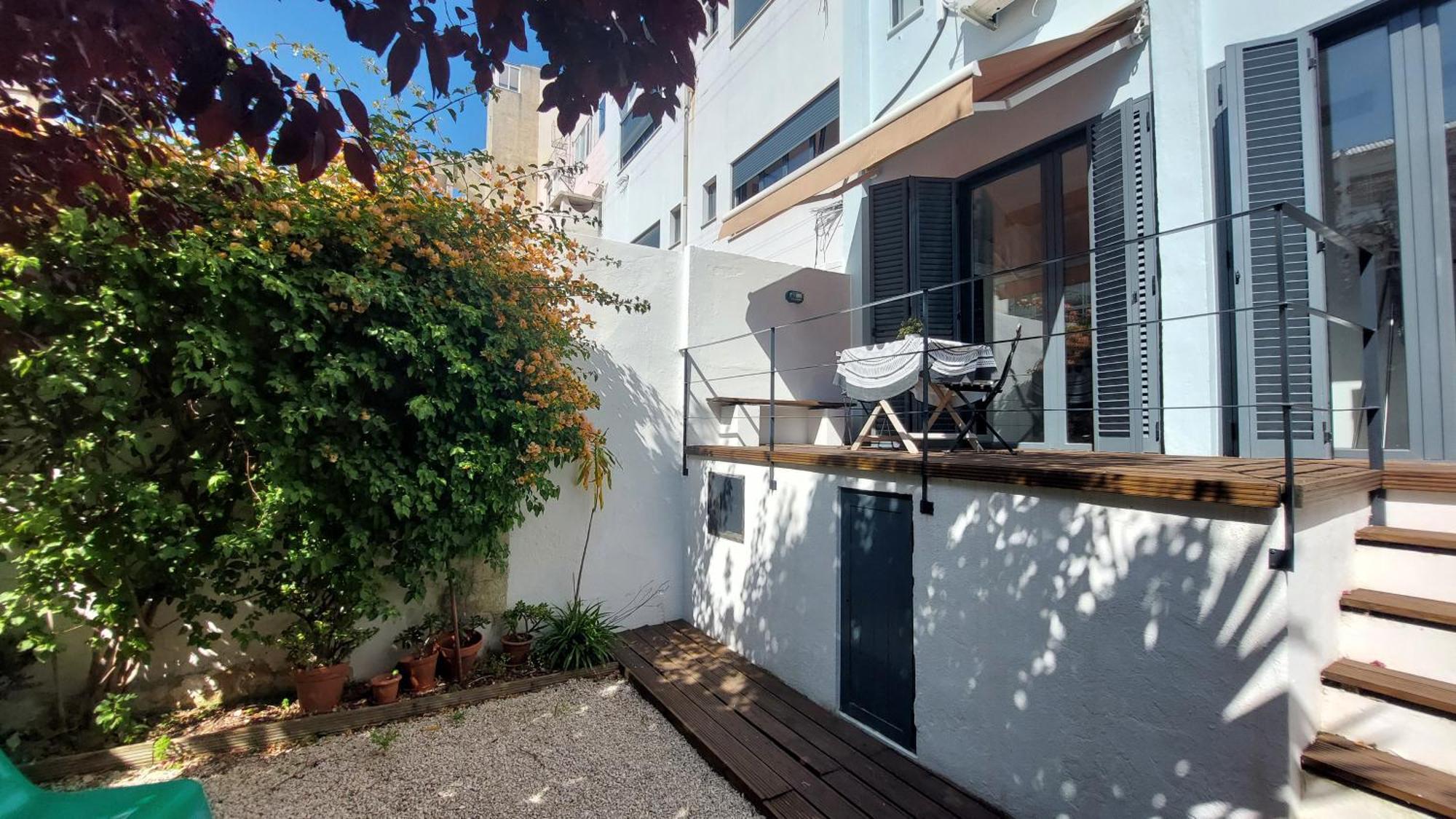 Apartment With Private Garden - Central Location Lissabon Zimmer foto