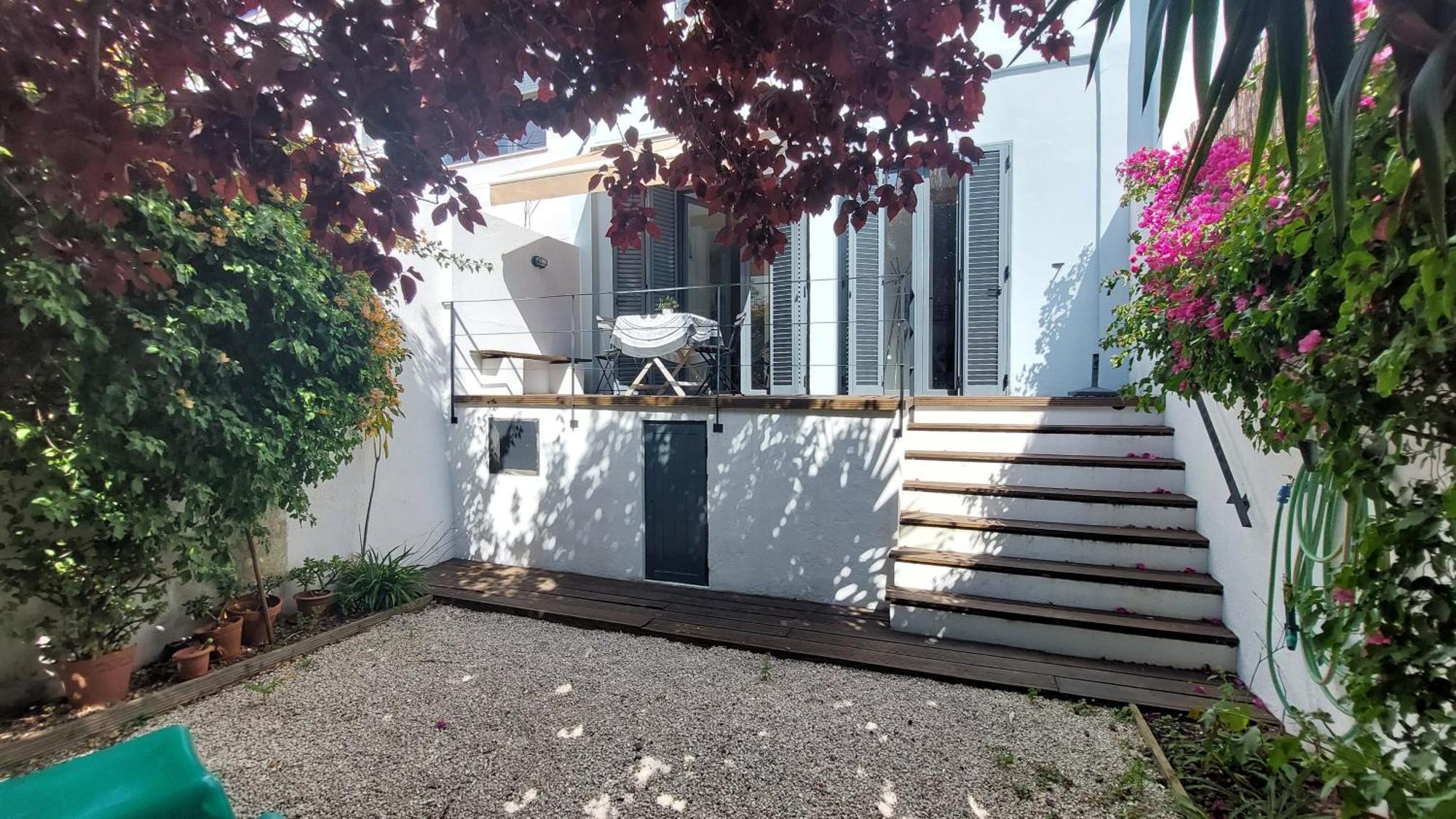 Apartment With Private Garden - Central Location Lissabon Zimmer foto